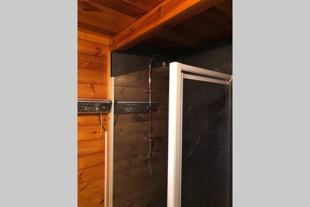 Chalet Cosy Et Chaleureux A Weris Pres De Durbuy Βίλα Εξωτερικό φωτογραφία
