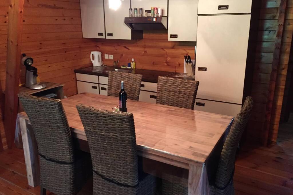 Chalet Cosy Et Chaleureux A Weris Pres De Durbuy Βίλα Εξωτερικό φωτογραφία