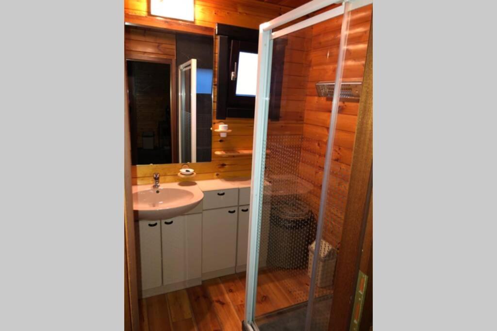 Chalet Cosy Et Chaleureux A Weris Pres De Durbuy Βίλα Εξωτερικό φωτογραφία